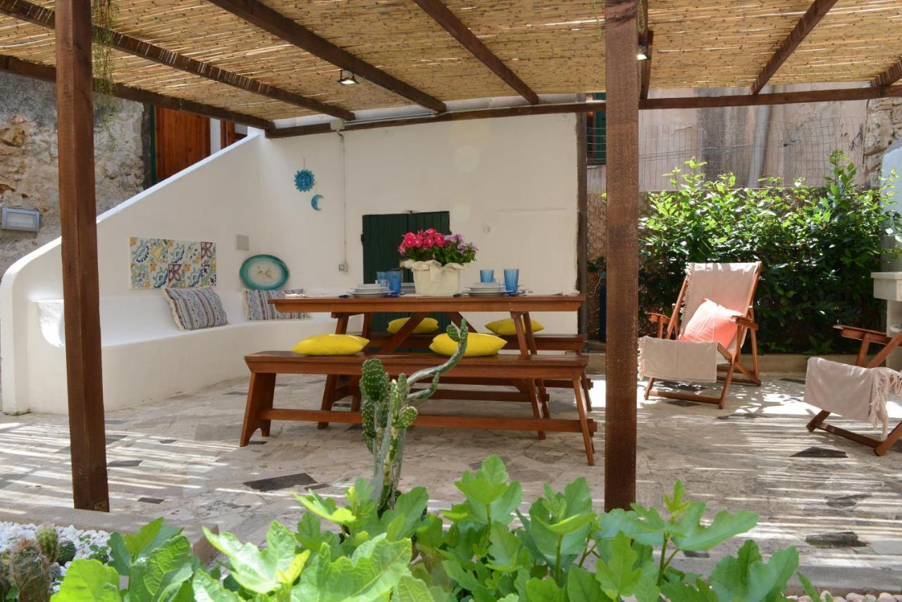 Old Town Secret Garden Apartment Alghero Exterior photo